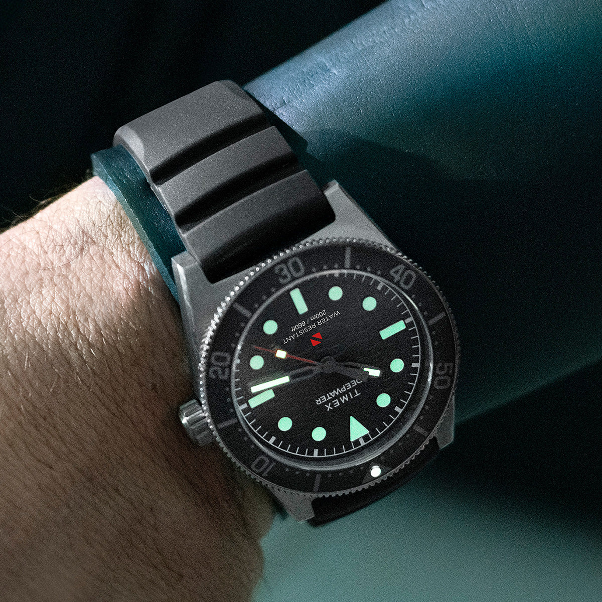 Deepwater Reef 200 41mm Synthetic Rubber Strap Watch - TW2W74700
