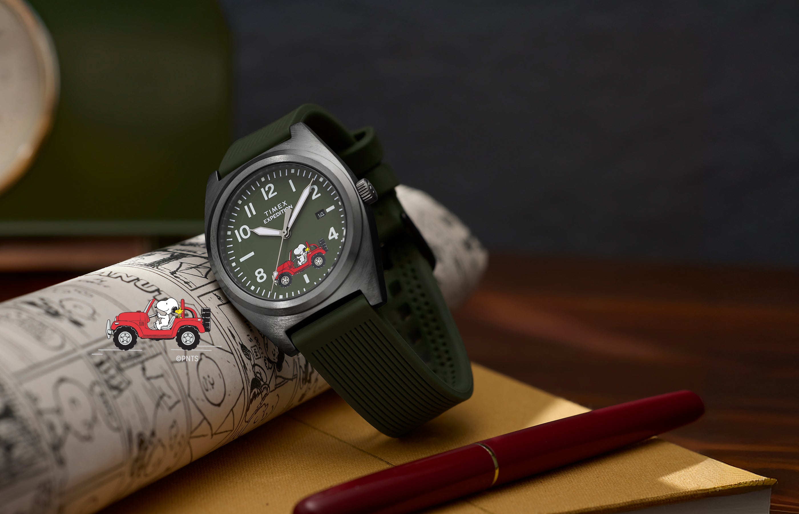 Peanuts® x Timex Expedition Snoopy Road Trip 39mm Silicone Strap