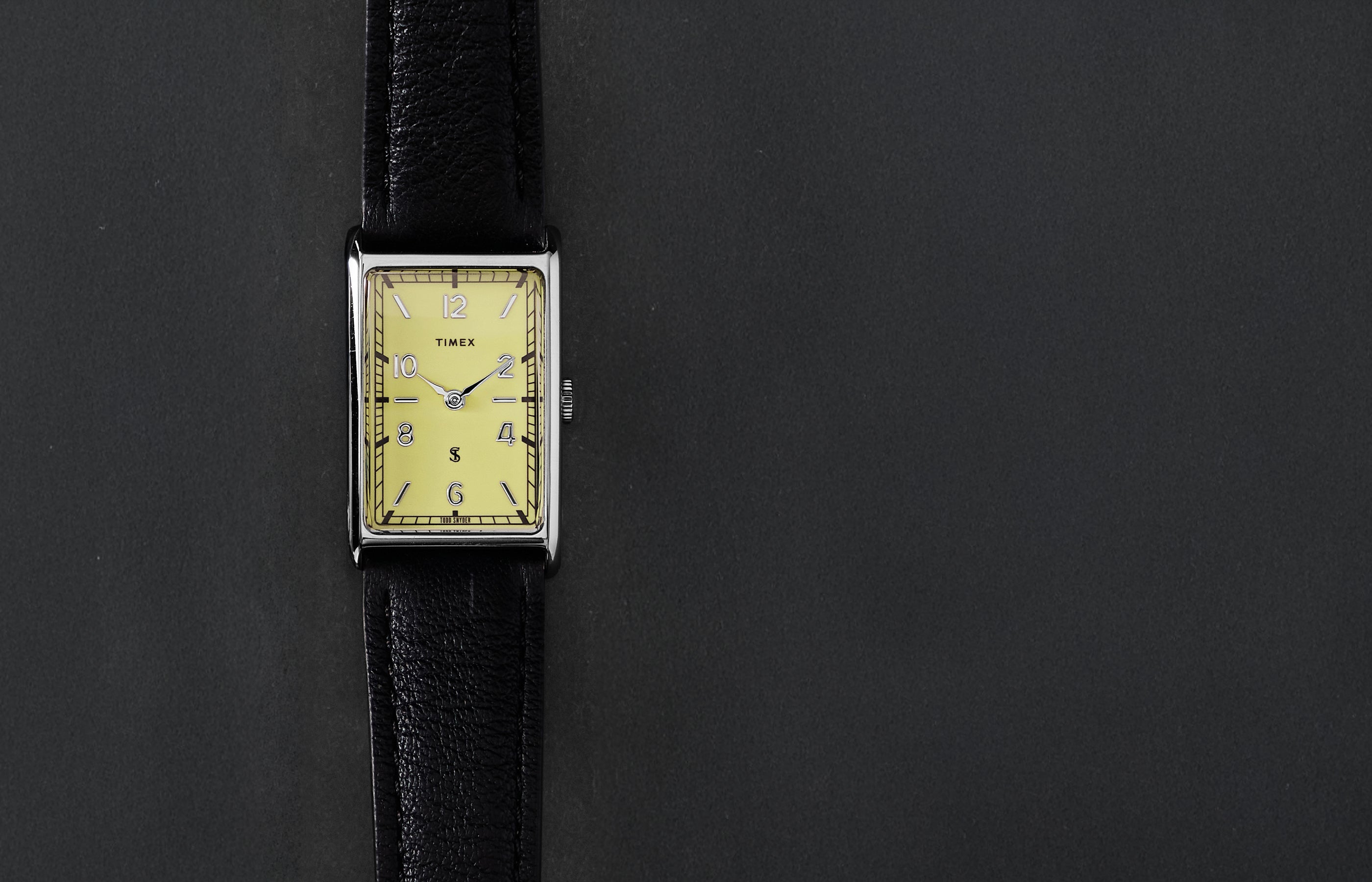 Todd Snyder x Timex 1976 Lexington 21mm Leather Strap Watch
