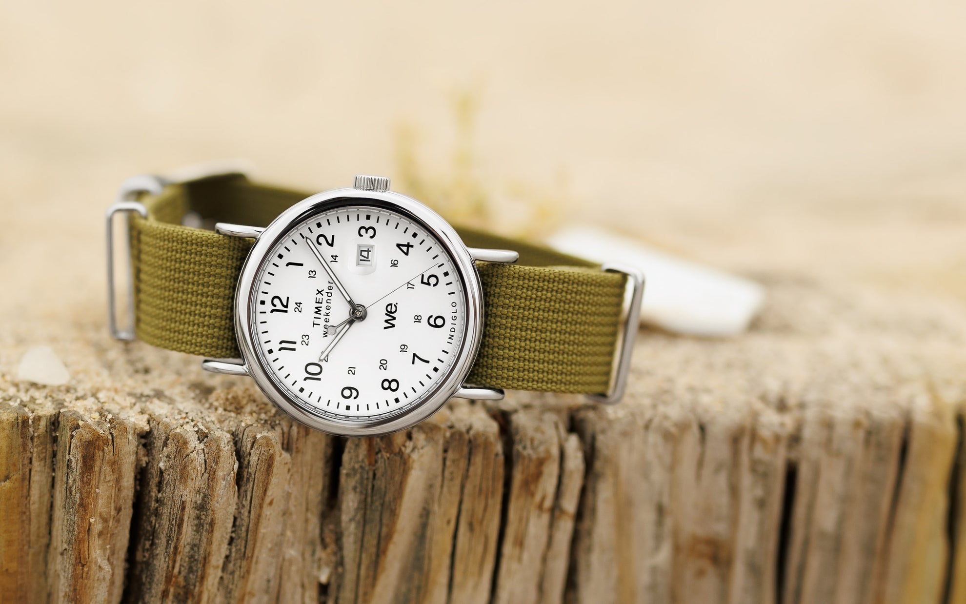 Weekender Green Fabric Strap Watch 