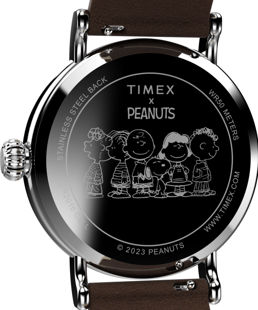 TW2V89800 Timex Standard x Peanuts Gang's All Here 40mm Leather Strap Watch Caseback Image