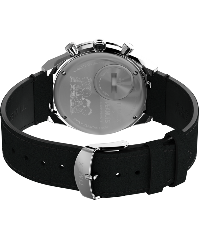 Peanuts® x Q Timex® Snoopy 40mm Leather Strap Watch - TW2W68900