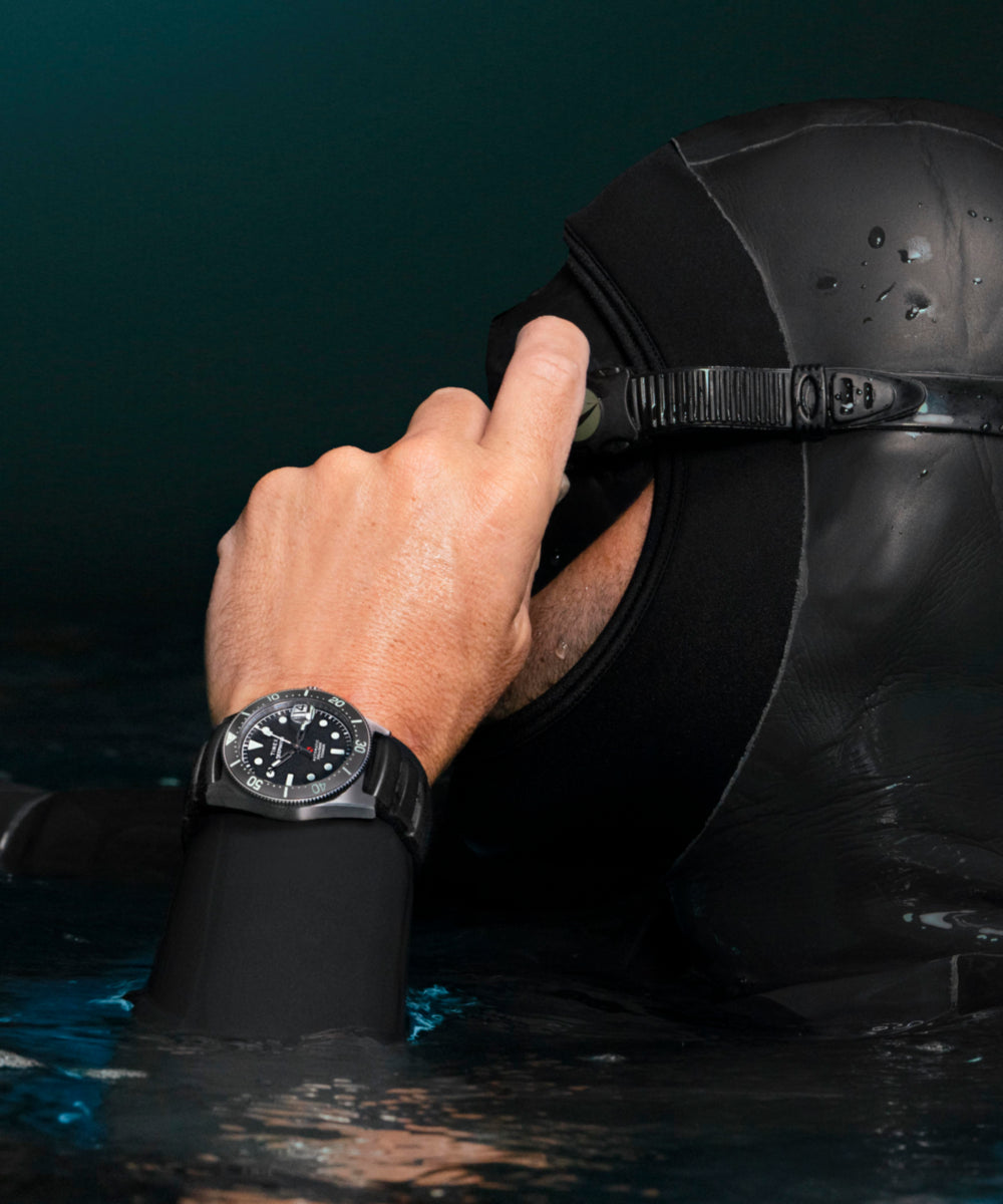 Deepwater Reef 200 Titanium Automatic 41mm Synthetic Rubber Strap