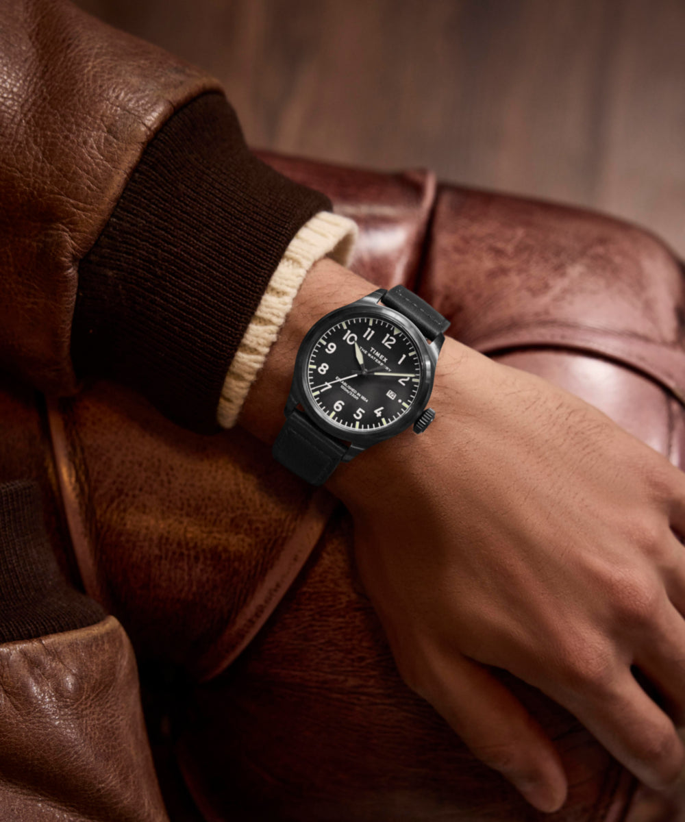 Waterbury Ace 41mm Leather Strap Watch - TW2Y18900 | Timex CA