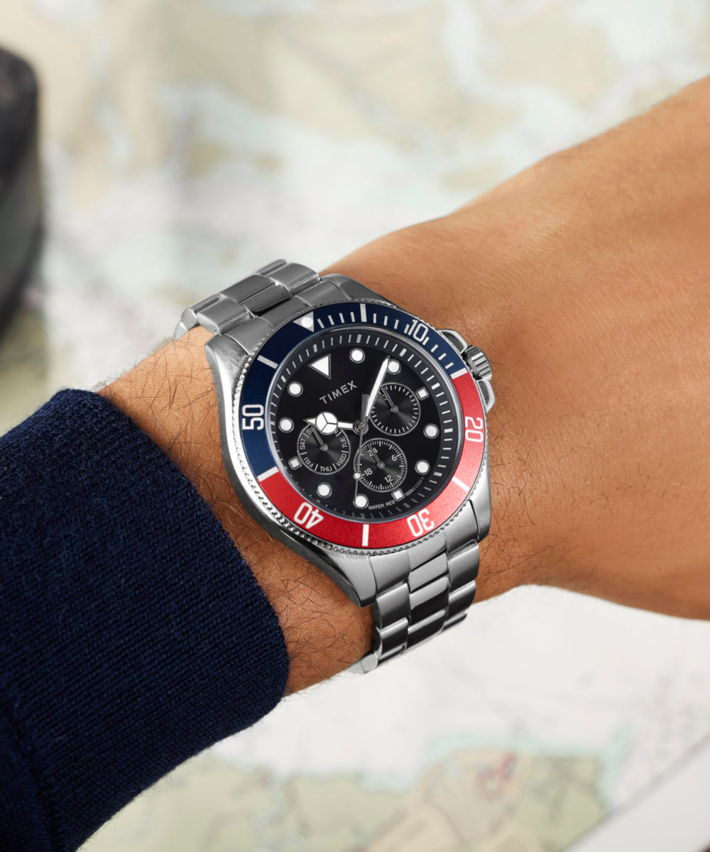 ウルティマ2 Harborside Coast Multifunction 43mm Stainless Steel Bracelet Watch