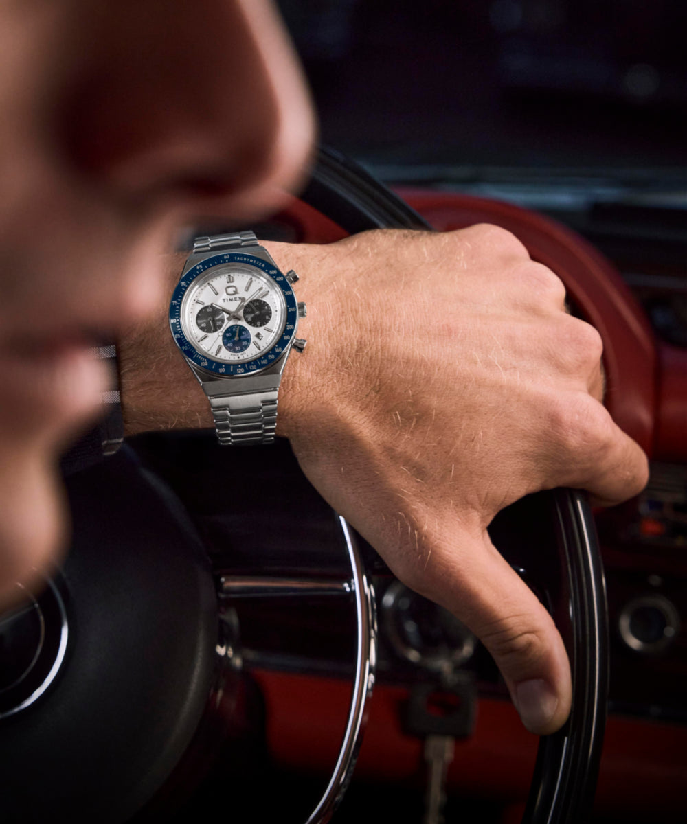 TIMEX クロノグラフ 腕時計 Q Timex® Chronograph 40mm Stainless Steel Bracelet Watch