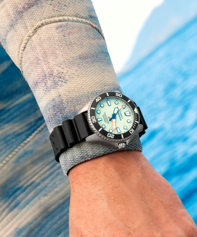TW2Y48300 Deepwater Meridian 300 Titanium HEV Automatic 44mm HNBR Synthetic Rubber Strap Watch Alt Lifestyle Image 7