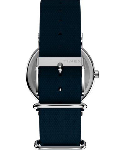 TW2Y51400 Peanuts® x Timex Weekender Baseball 38mm Fabric Strap Watch  Strap Image