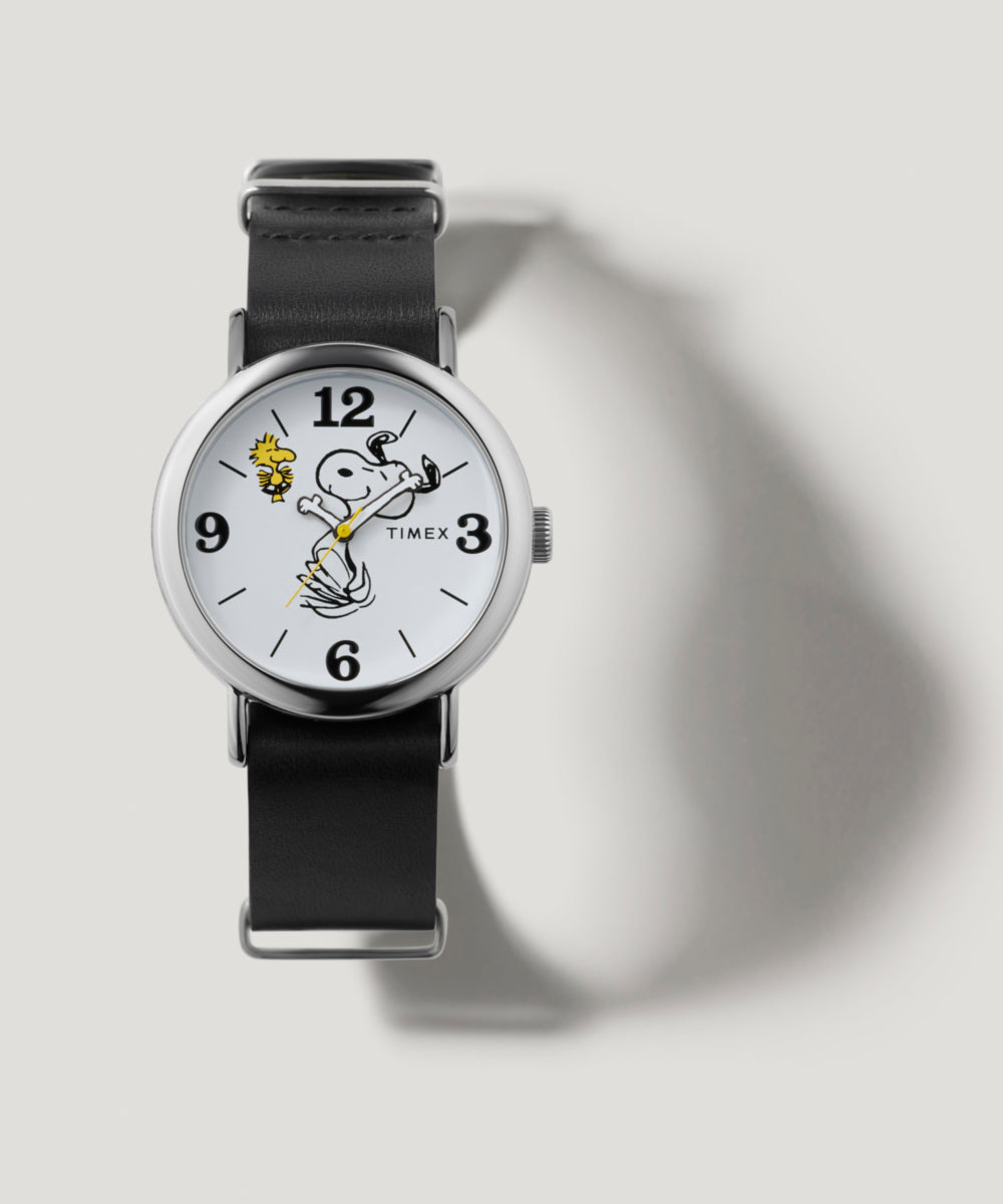 Peanuts® x Timex Weekender Snoopy 40mm Leather Strap Watch