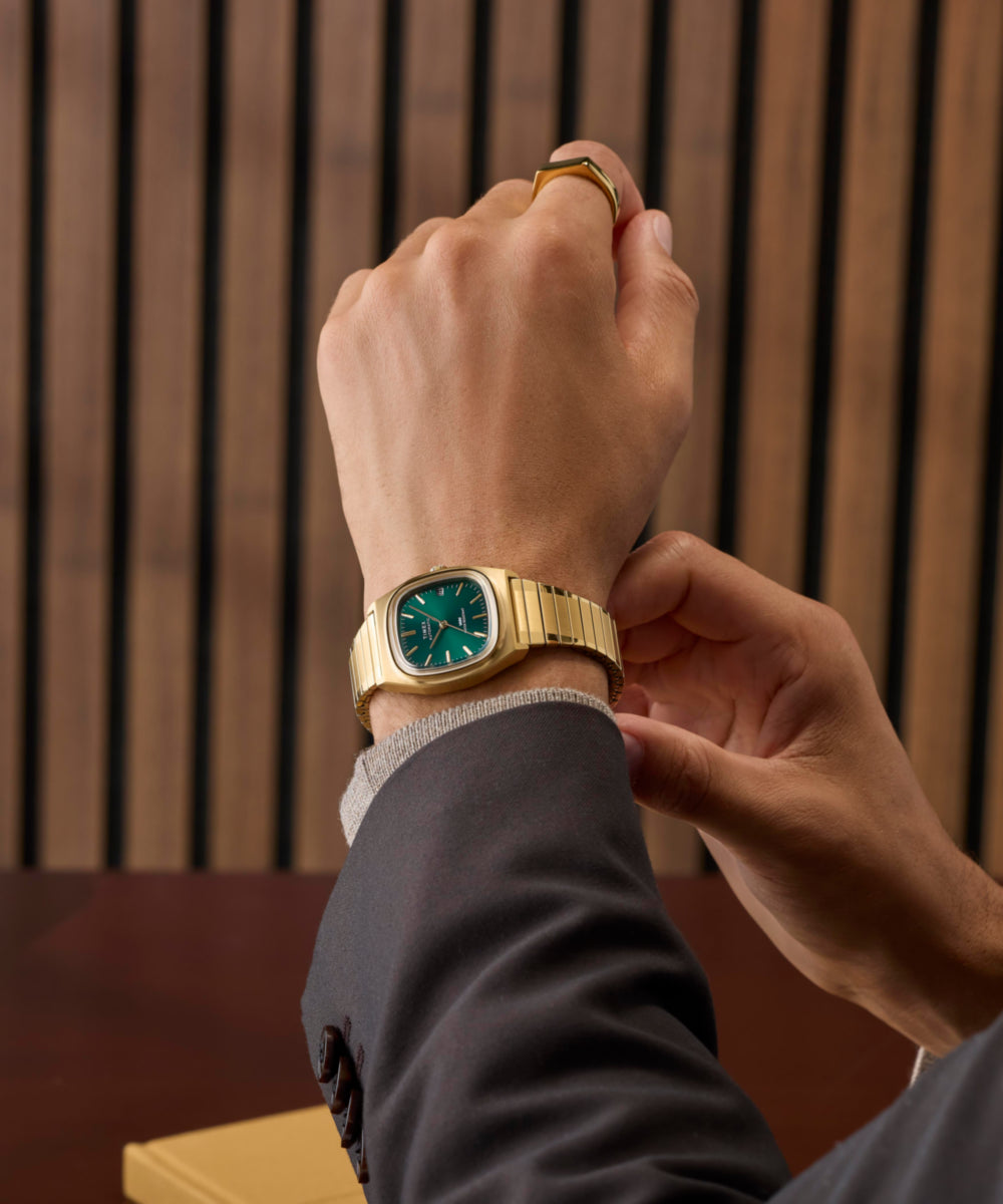 Timex Automatic 1983 E Line Watches | TV Dial Reissue | Timex CA