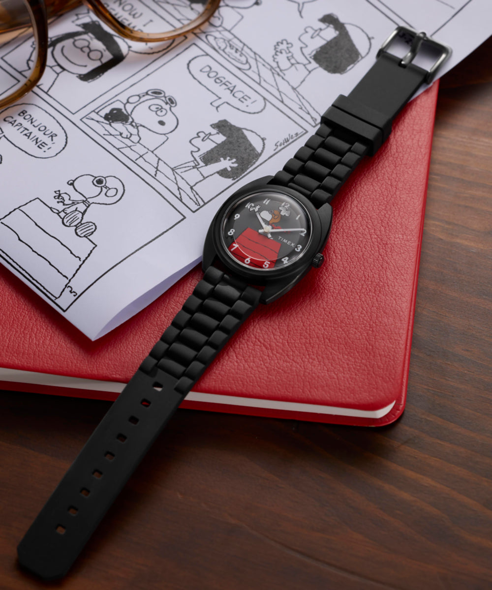 Peanuts® x Timex 1979 Reissue Inspired 37mm Silicone Strap Watch