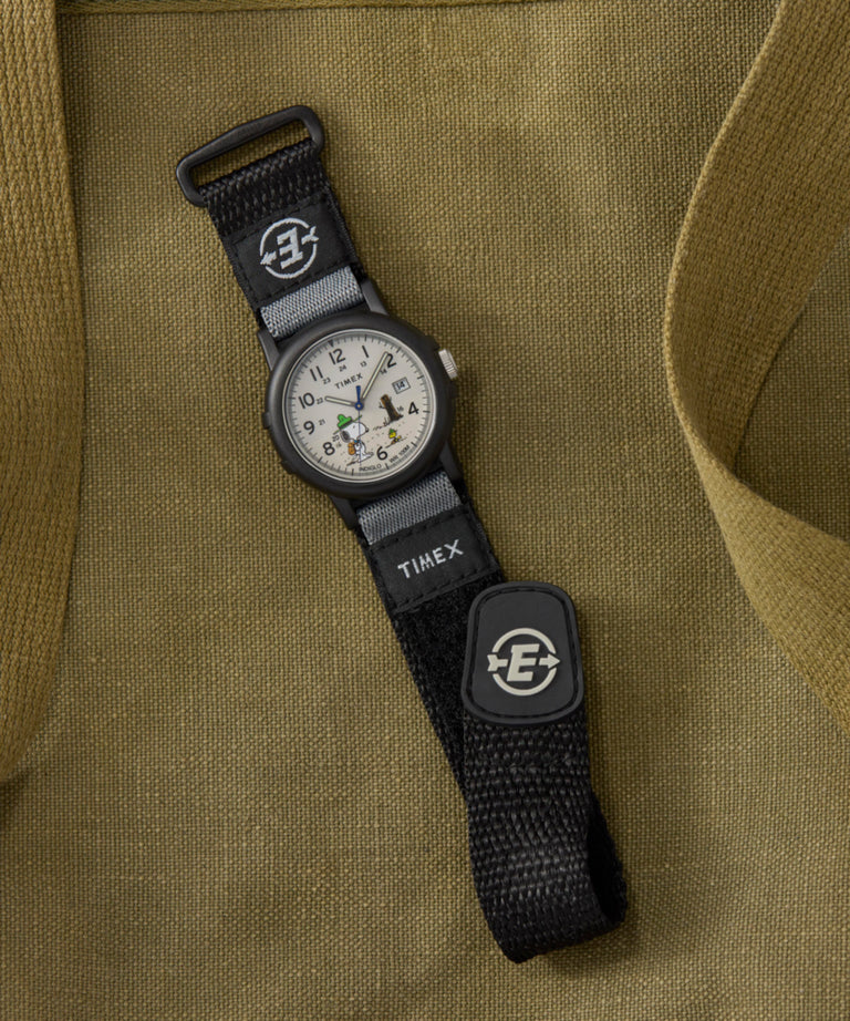 TW4B29100 Peanuts® x Timex Expedition® Beagle Scout Fast Wrap Strap Watch Campaign Key Silhouettes (Beauty shots) Image