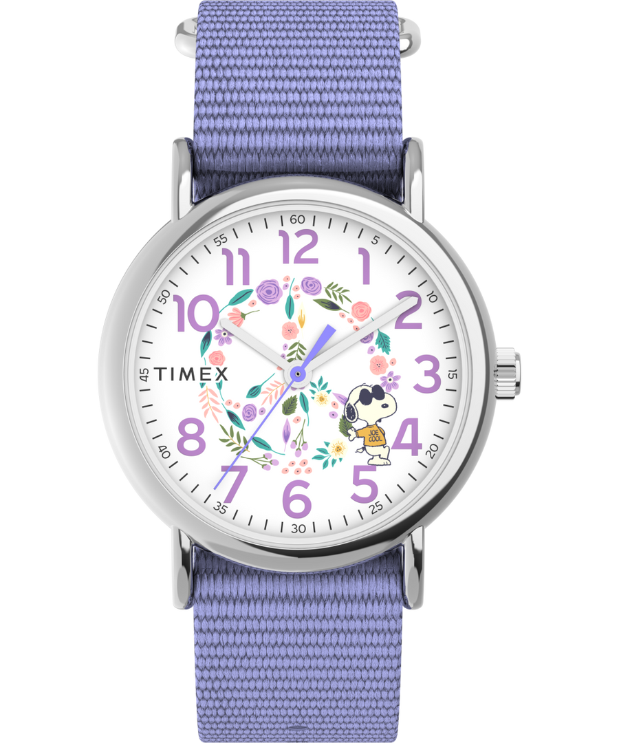 TW2V77900GP Timex Weekender X Peanuts In Bloom 38mm Fabric Strap Watch primary image